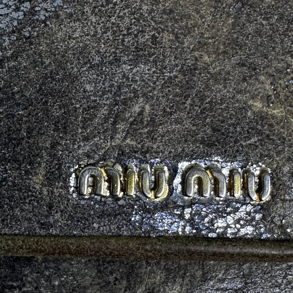 Miu Miu Cracked Metallic design Wallet